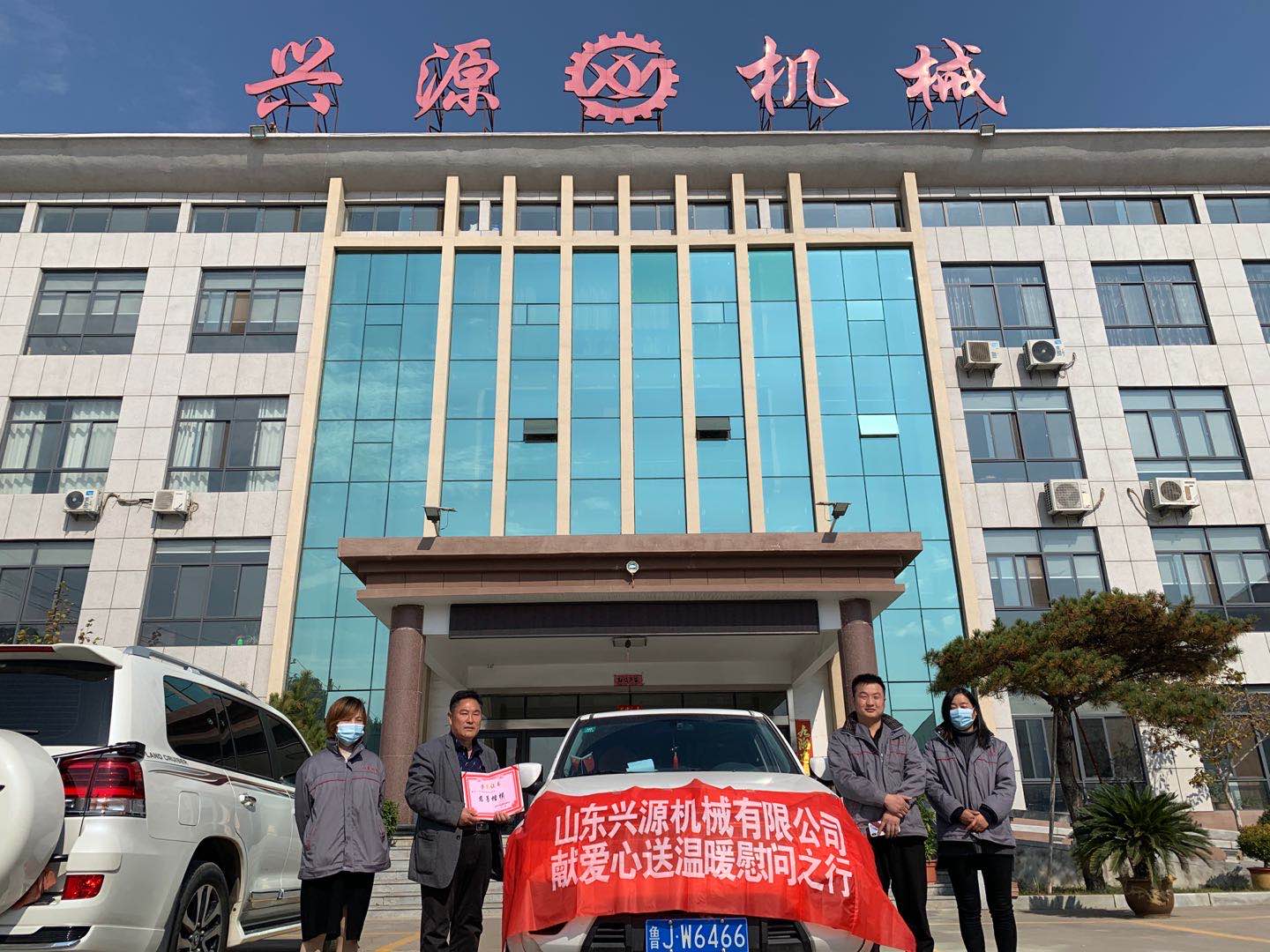 山東興源機械有限公司官網(wǎng)|起重機|行車|山東興源機械|單梁起重機|電動葫蘆|起重配件|www.usajuggling.com|xyqzj|xyqzj.com|興源起重機|興源|起重機行車|起重設(shè)備|起重機械